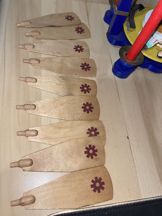 Piramida Glassera zabawka z DDR