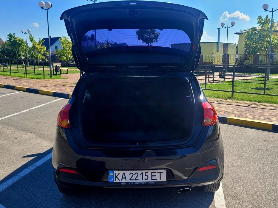 Продам Kia Ceed 2014