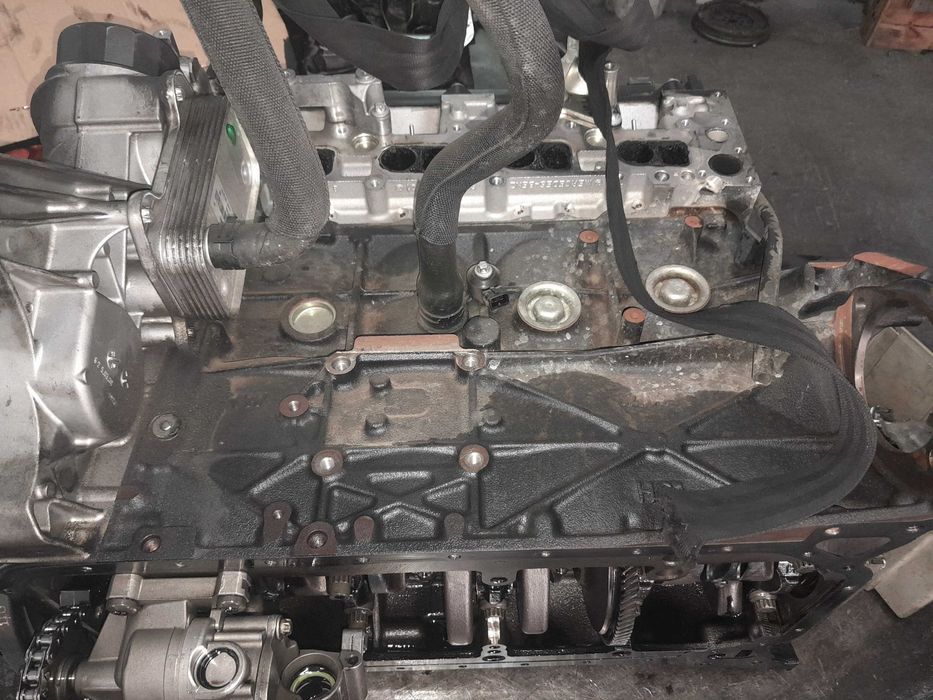 Motor Mercedes C ou E modelo 646