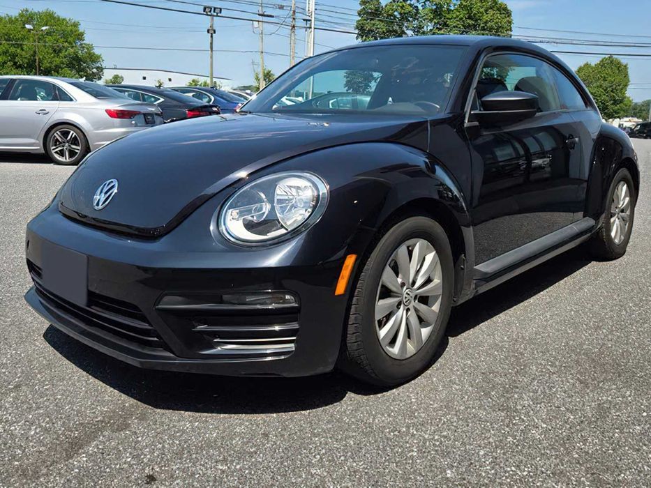 Volkswagen Beetle      2017