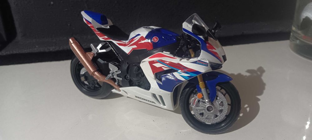 Honda Cbr 1000 rr-r