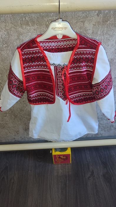 Продам вышиванку