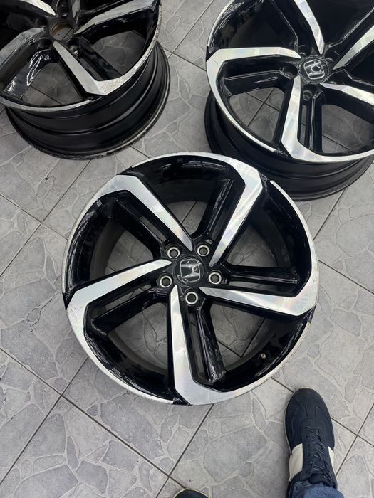 Диски r19 5/114.3 honda accord