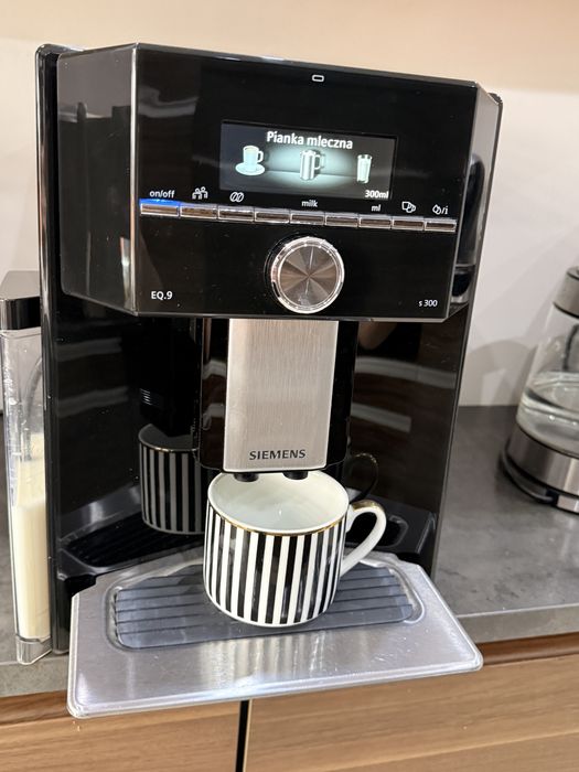 Ekspres Siemnes eq9 s300