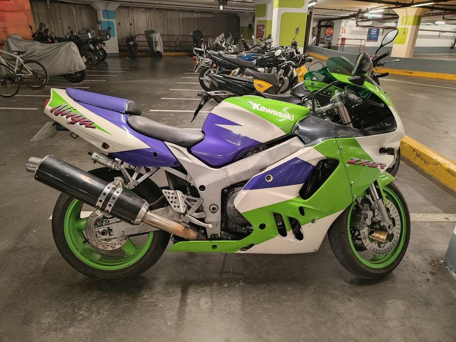 Kawasaki Ninja ZX9R Original Coleção Aceita-se Troca, Veja a descrição