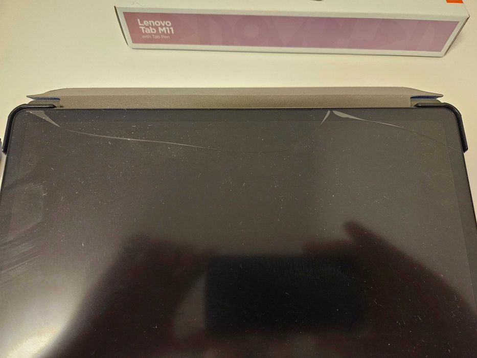 Lenovo Tab M11 TB330FU - uszkodzony ekran