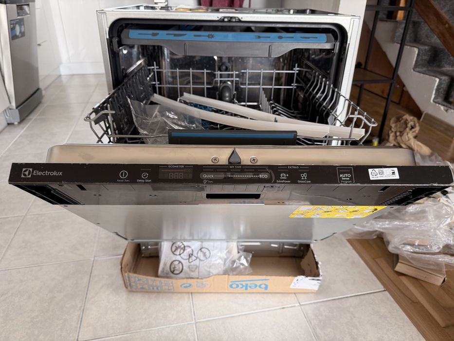 NOWA Zmywawrka do zabudowy Electrolux