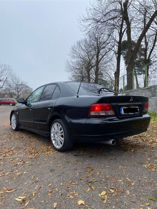 Mitsubishi Galant 2,5 sedan