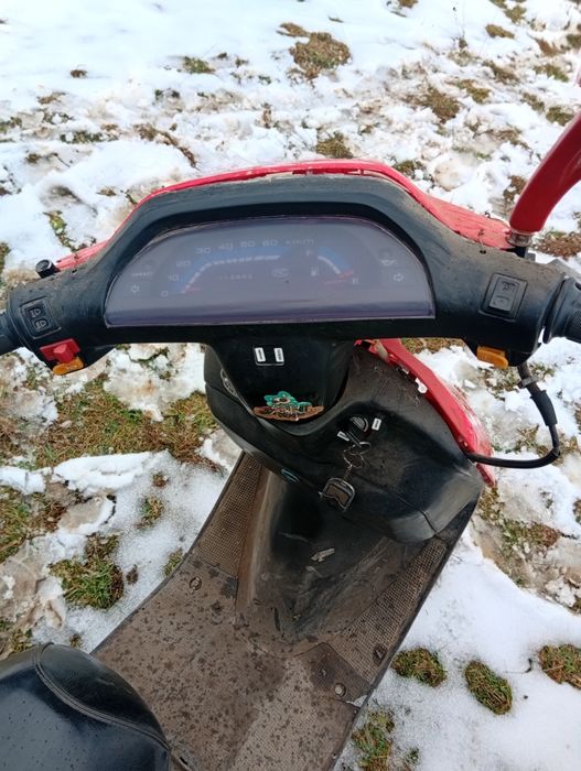 Продам скутер 50кубів