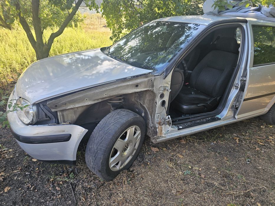 Golf 4 1.6 MPI 2003 року