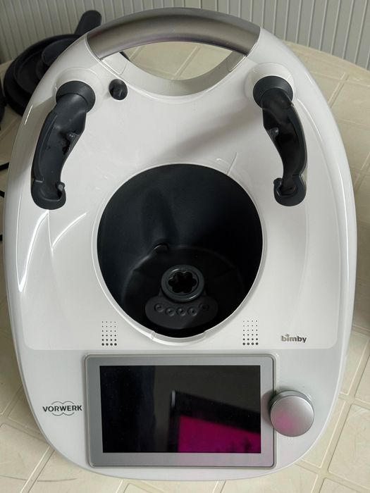 Vendo - Bimby TM6 usada