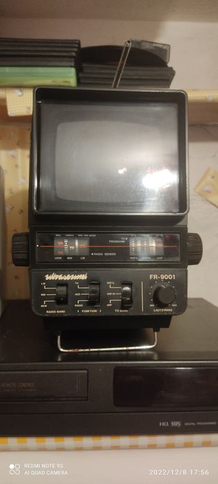 Tv,com audio, antigo e portáti.