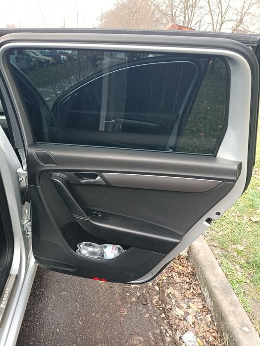 Volkswagen Passat VARIANT B7 2012