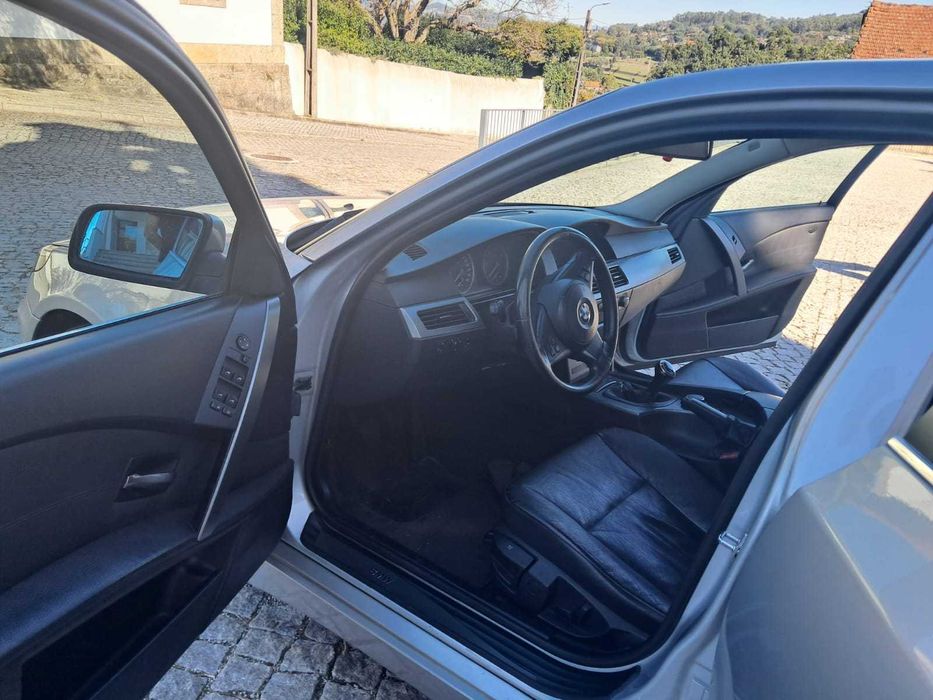 CARRO BMW 520D 2006