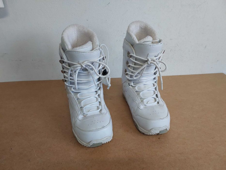 Buty snowboardowe Raven Eu.41 , 26 cm