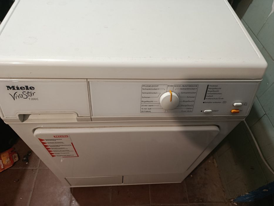 Сушильна машина Miele