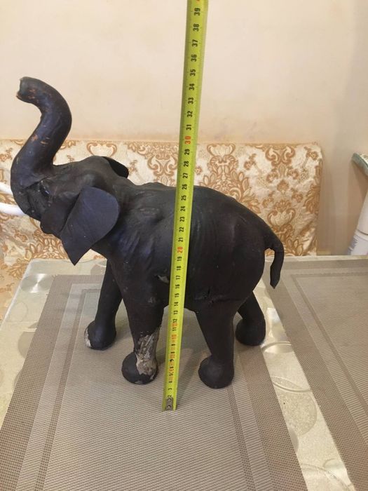 Слон из папье маше