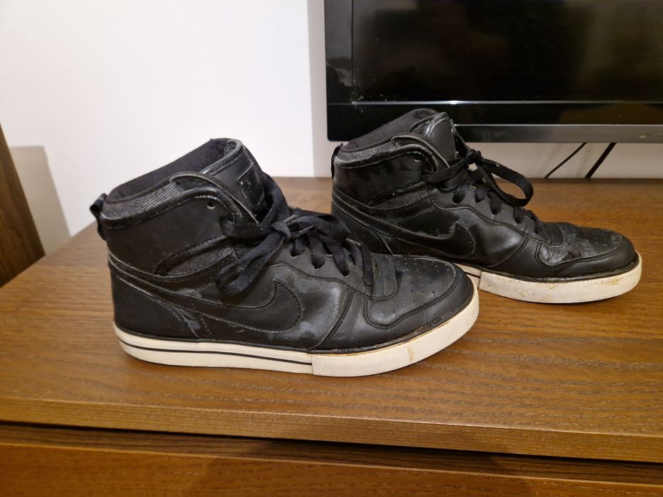 Ténis / Sapatilhas Nike - Tamanho 42