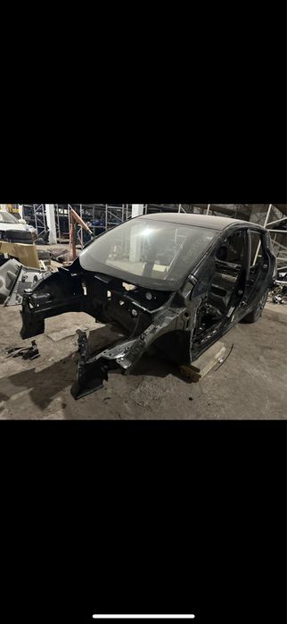 Nissan Leaf 2013 кузов з документами на українській реєстрації