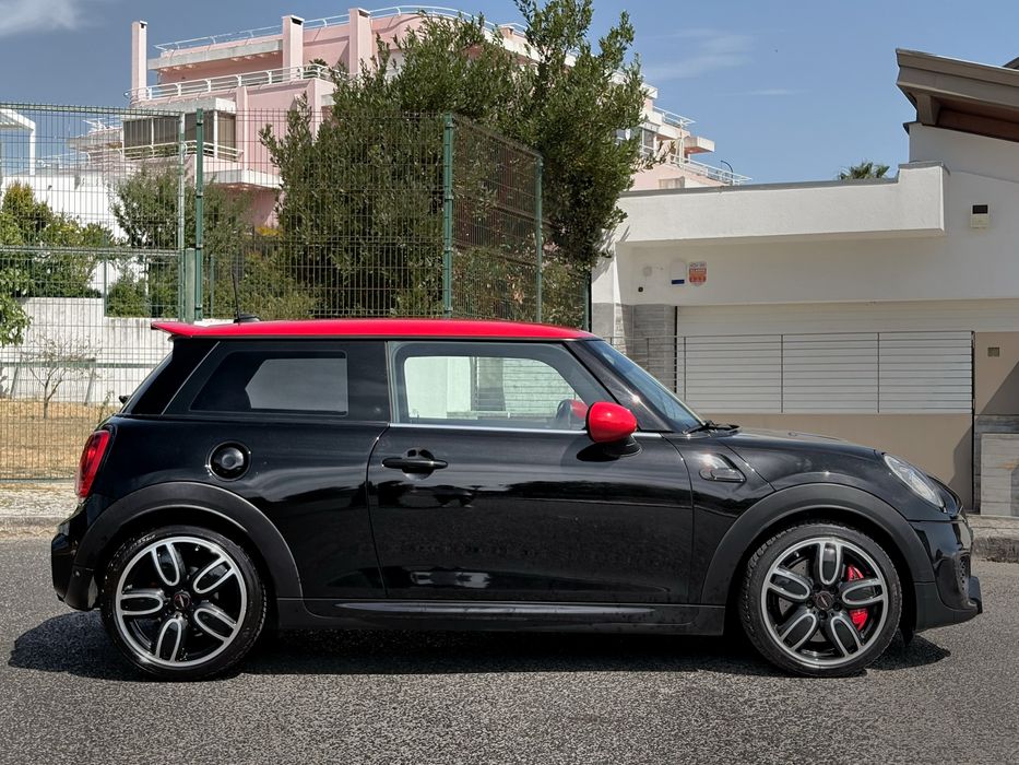 MINI COOPER JCW F56 - 231Cv Automático