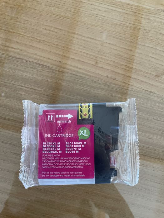 Tinteiro rosa: impressora Brother