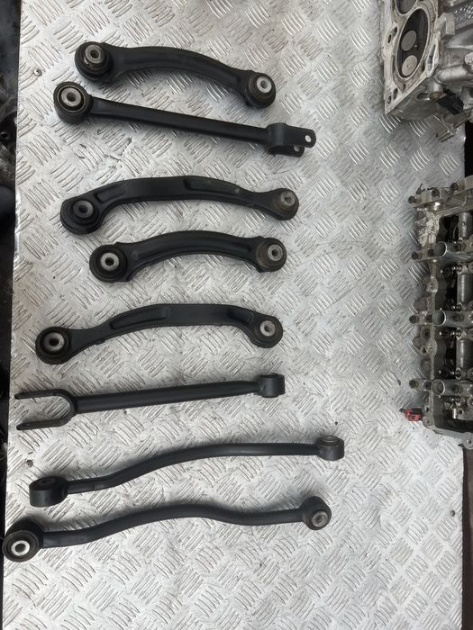 Рычаг задний Крайслер 300с chrysler 300c год 2015