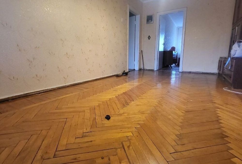 Продаж 2к Вишенька