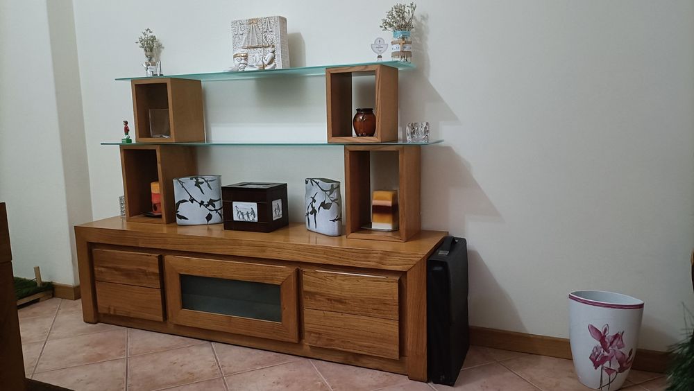 Moveis de entrada e de sala como novos