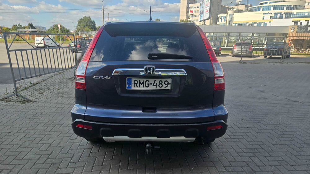 Продам Honda CR-V 2007 года в отличном состоянии!