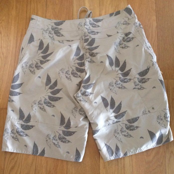 Calções praia Nike ACG (tam 36)