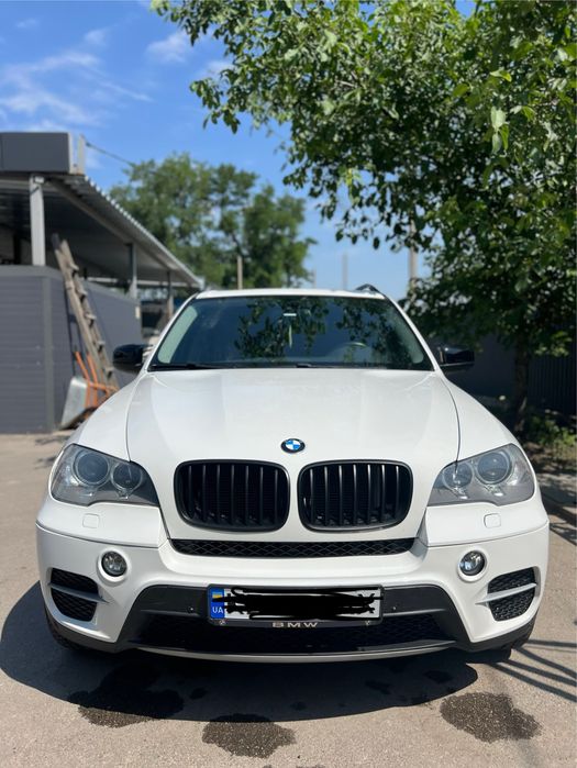 Bmw x5 2012 рік