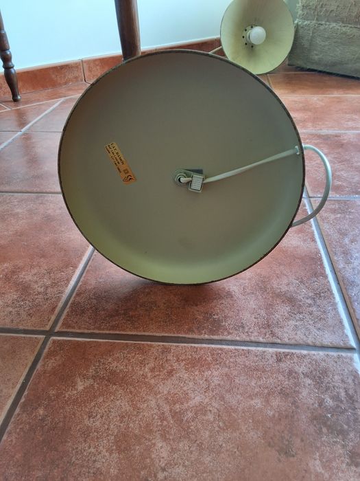 Candeeiro de chão