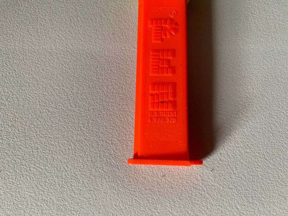 PEZ Dispenser - Asterix