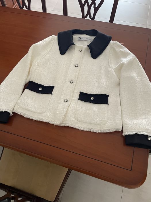 Casaco modelo CHANEL da ZARA tamanho XLcom gola e punhos removiveis