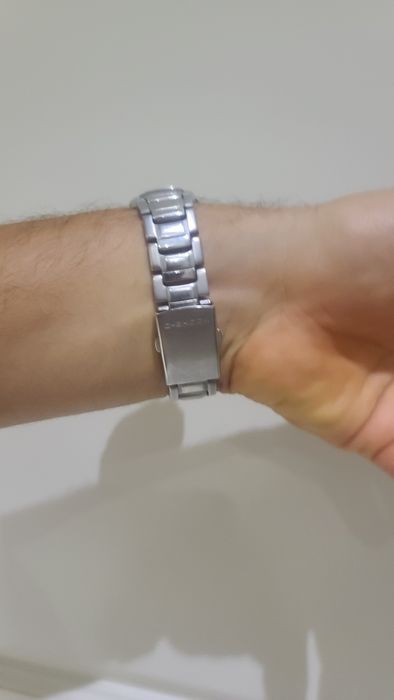 Наручные часы Casio 2737 G-SHOCK  Shock Resist