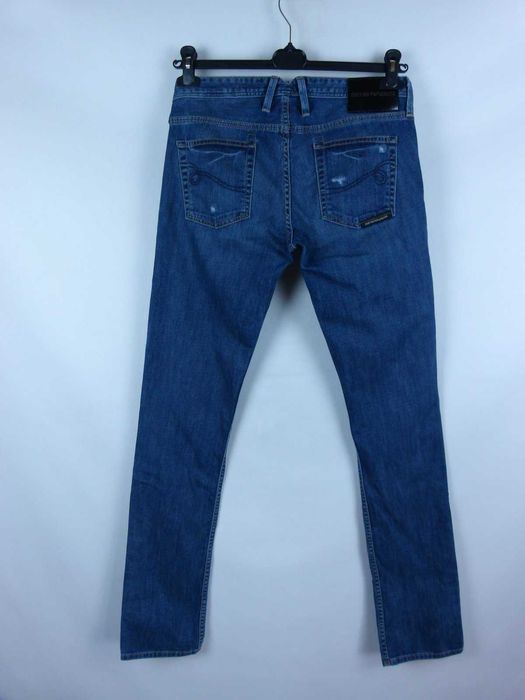 Emporio Armani skinny spodnie jeans proste nogawki / 30