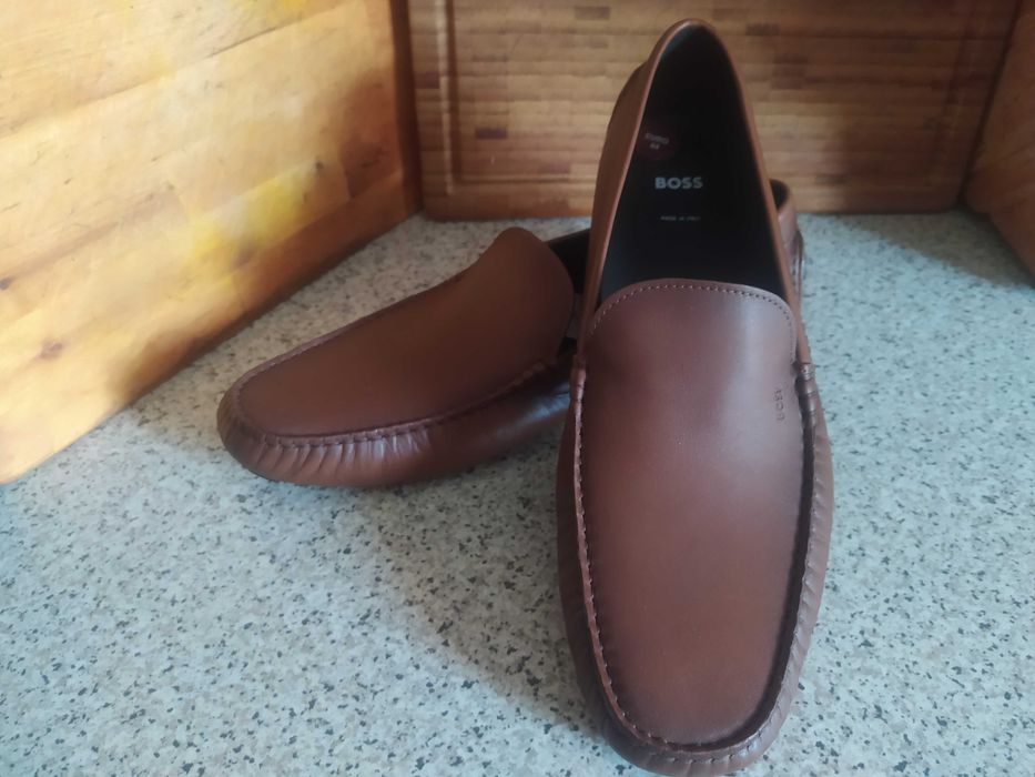 Buty mokasyny Boss r.44 (29 cm)