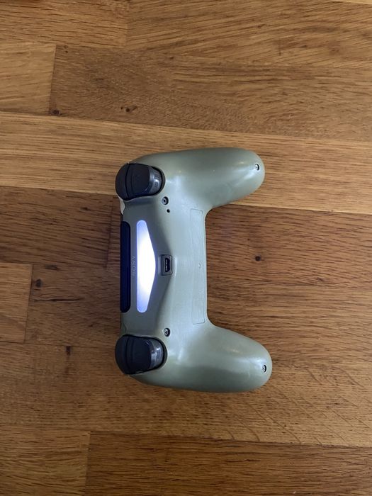 Comando PS4 para peças