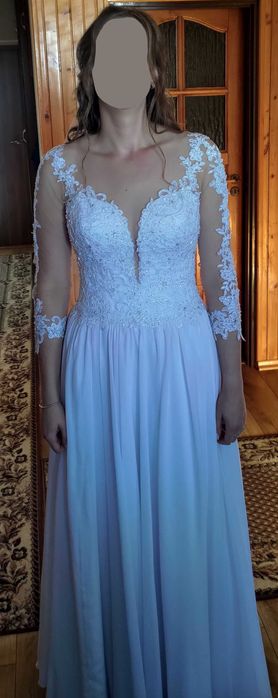 Piękna suknia ślubna