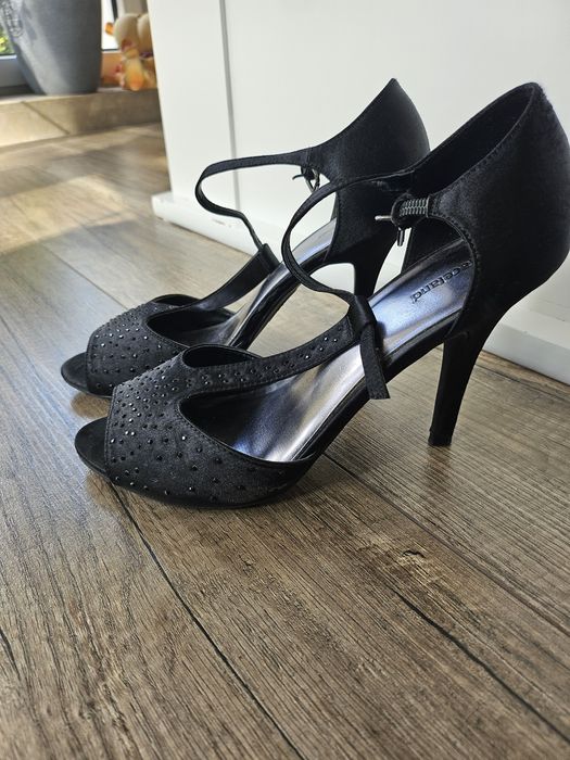 Szpilki z cekinami 38 damskie buty na obcasie szpileczki kobiece