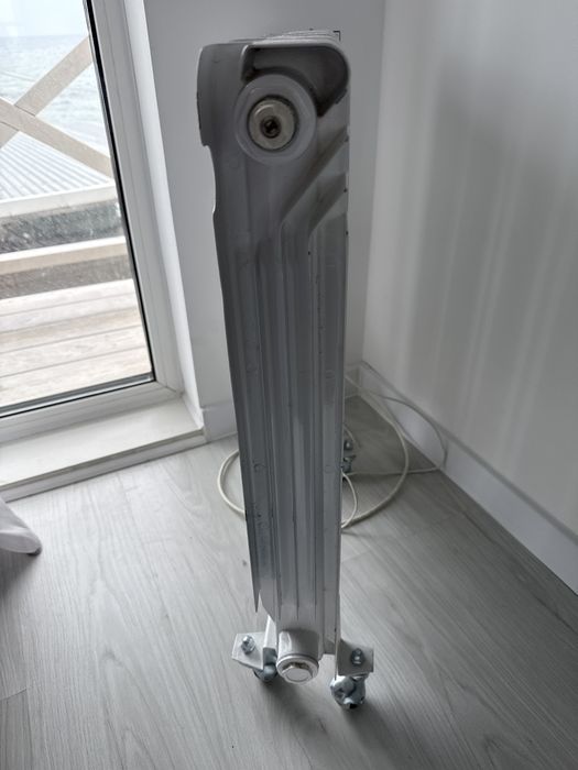 Маслянный обогреватель/радиатор Эра Нова