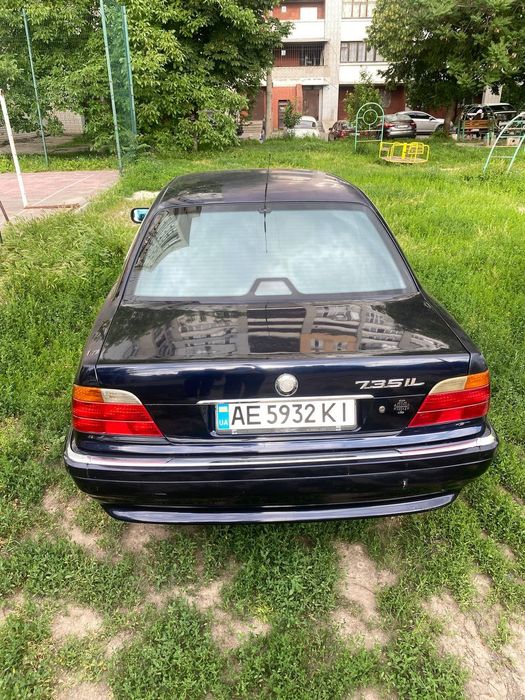 BMW E38 series 735i