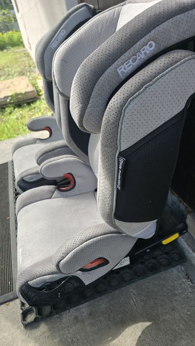 Дитяче автокрісло Recaro