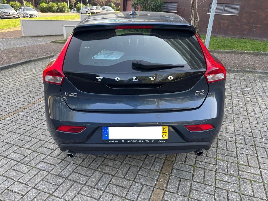 Volvo V40 2.0 D3 Momentum