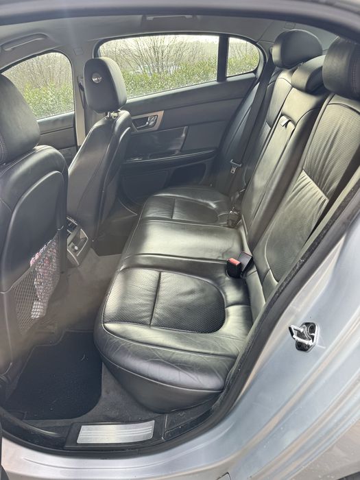 Jaguar xf 3.0  v6 luxury S  portofolio