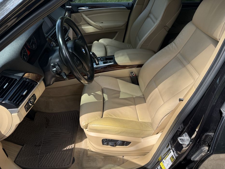 BMW X5 E70  3.0 2013 twin power turbo