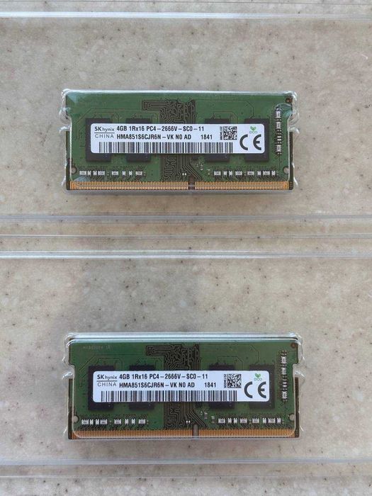 Два модулі оперативної пам'яті Hynix 4GB DDR4 2666MHz