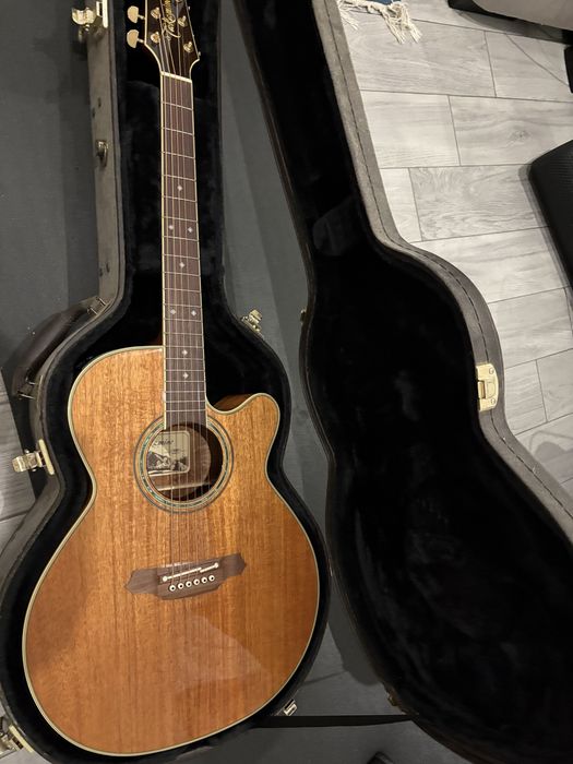 Takamine EF508KC Electroacoustic guitar