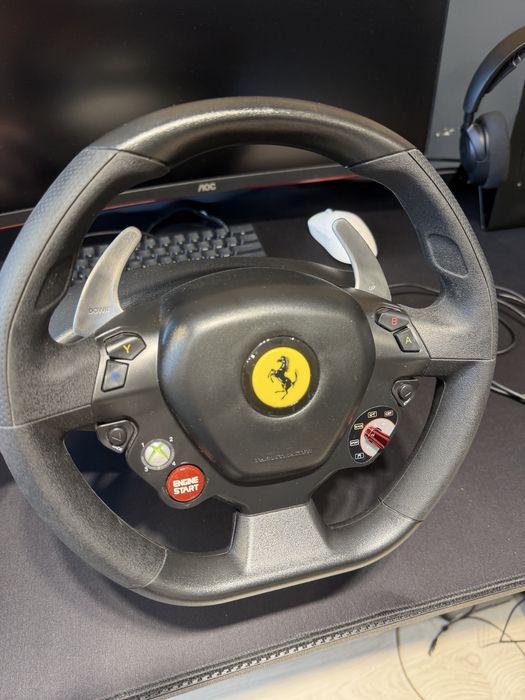 Kierownica Thrustmaster 458 Italia z pedałami i pudełkiem