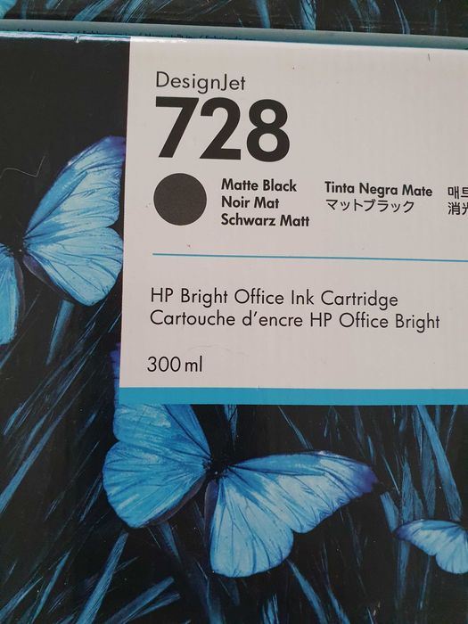 Tusz orginalny HP 728 300ml, nie używany, zapakowany 5szt.